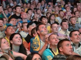 Ce poate și nu poate fi în memento stadionul de un fan de fotbal - Lugansk știri