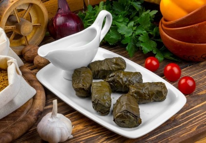 Dolma - o rețetă cu o fotografie, cum să gătești într-o casă delicioasă