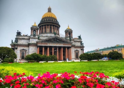 Obiectivele și adăposturile din Catedrala Sf. Isaac din Sankt Petersburg