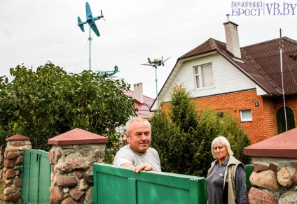 Enthusiast származó Chernavchitsy csinál kézműves repülőgép a második világháború