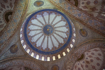 Descriere Moscheea Albastră, istorie, excursii, adresa exactă