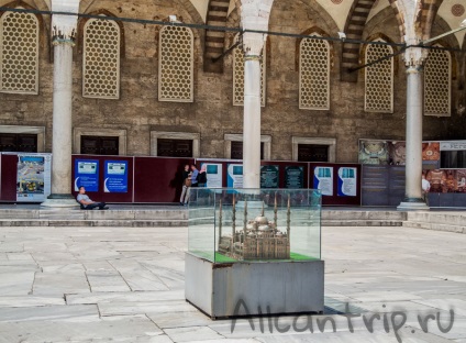 Blue moschee de sultanahmet din Istanbul