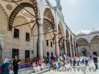 Blue moschee de sultanahmet din Istanbul