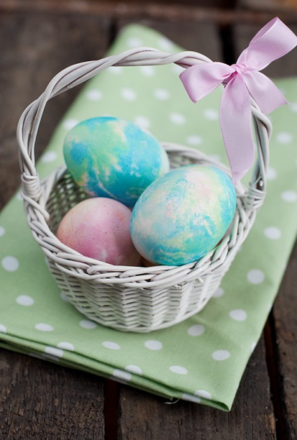 Érdekes ötletek a húsvéti tojások díszítésére