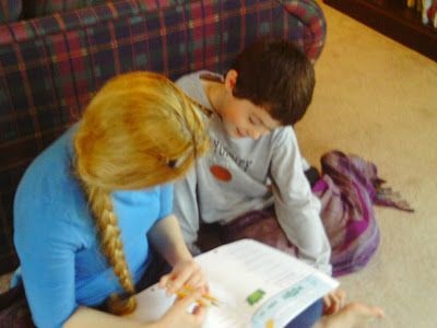 Cum să înveți un copil cum să împartă numerele și cuvintele în silabile