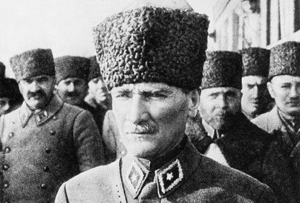 Cum Rusia sovietică a ajutat la formarea unei Turcia independente Istoria științei și tehnologiei