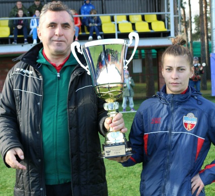 Captain FC női „Jenyiszej” mesélt a gyerekkoráról egy bentlakásos iskolába, a karrier és a testvér-bűnözők Avenue