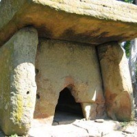 Legendele dolmens sunt vechi și moderne