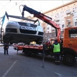 Poate vehiculele să fie evacuate fără numere de la o parcare plătită