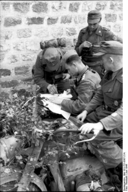 Motociclete Wehrmacht, au participat la cel de-al doilea război mondial, călătoresc pe o motocicletă și nu numai