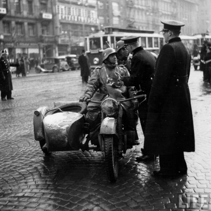 Motociclete Wehrmacht, au participat la cel de-al doilea război mondial, călătoresc pe o motocicletă și nu numai