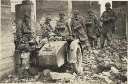 Motociclete Wehrmacht, au participat la cel de-al doilea război mondial, călătoresc pe o motocicletă și nu numai