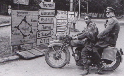 Motociclete Wehrmacht, au participat la cel de-al doilea război mondial, călătoresc pe o motocicletă și nu numai