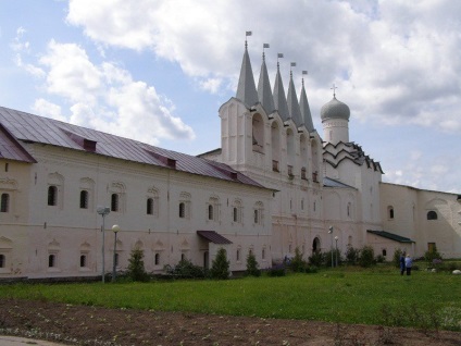 În mașina lui - în regiunea Leningrad