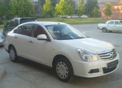 Nissan Almera