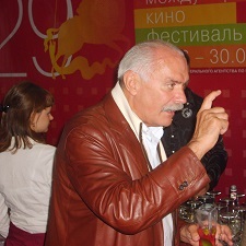 Discutarea închiderii programului mikhalkov beson