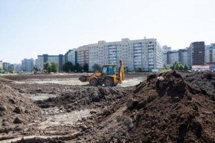 Lac mult a decis ... să continue - orașul - în seara Petersburg