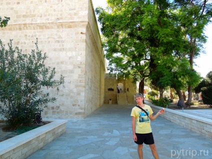 Az ötödik nap Ciprus - Limassol Castle, macska kolostor és szentély macskák