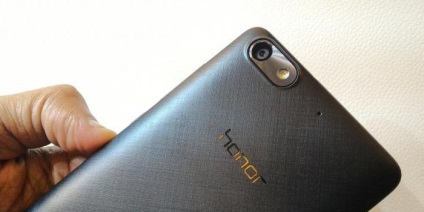 Smartphone Huawei Honor 4 véleménye, leírások, áttekintése, jellemzői