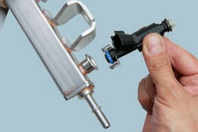 Demontarea, verificarea, înlocuirea și instalarea injectoarelor, ford mondeo 4 manual