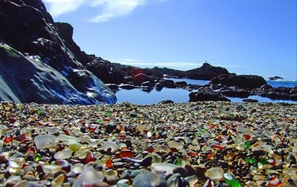 Plaja de sticlă din California, minunile naturii