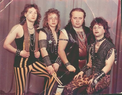 Imagini scenice ale vedetelor rock din anii 1980, câinele schroedinger