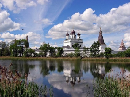 Szent Spring Istenszülő „Quick hogy hallgassanak” a moszkvai régióban, blagozdravnitsa