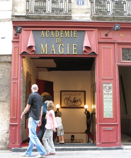 Csodálatos és titokzatos világ a mágia múzeum Párizsban - minden, amit tudni kell a francia turisták