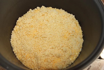 Sajttorta multivarka - hogyan kell sütni finom sajttorta
