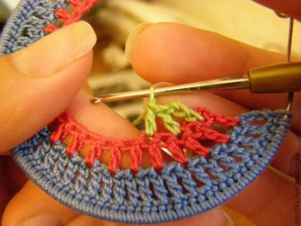 Cercei tricotate