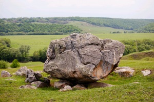 Zaos «esk service» - monumente naturale