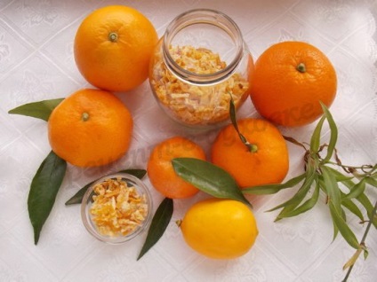 Fructe confiate din coaja de portocale si lămâi