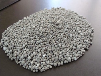 Superfosfat dublu utilizat în fertilizarea solului
