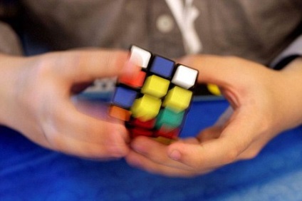 Tények a legendás puzzle - Rubik-kocka, a tudomány és az élet