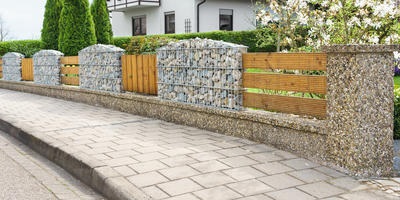 Gabions a nyári rezidencia használatára vonatkozó ötletekhez - kerítések, homlokzatok, kerti szerkezetek