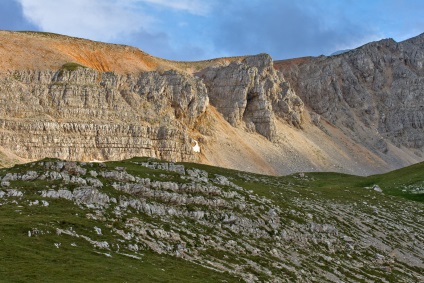 Oshten Mountain - fotografie, hartă, descriere, itinerar