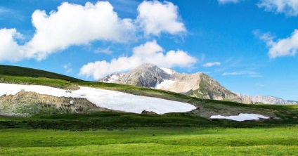 Oshten-hegység, Traveller