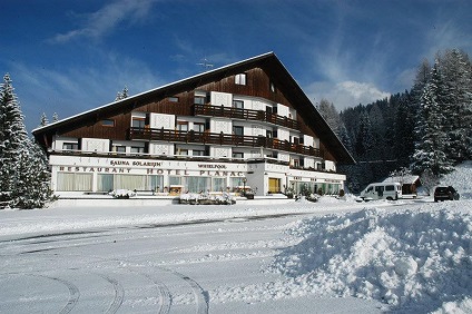 Stațiunea montană Corvara în cascada italienilor de trasee, hoteluri, apartamente, magazine, vreme