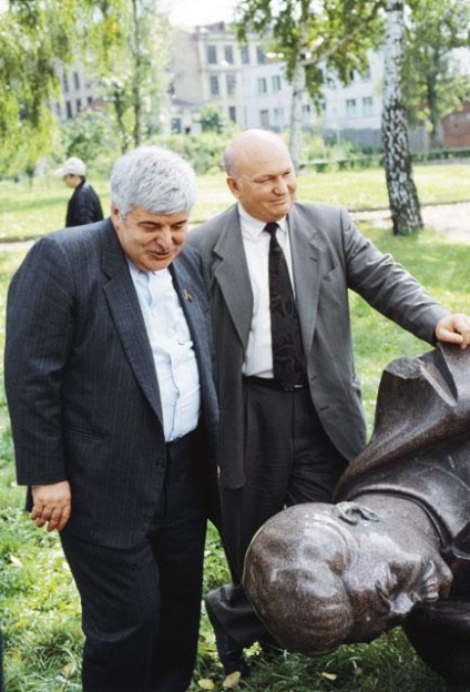 Cum a creat Gorbaciov un deficit artificial de hrană