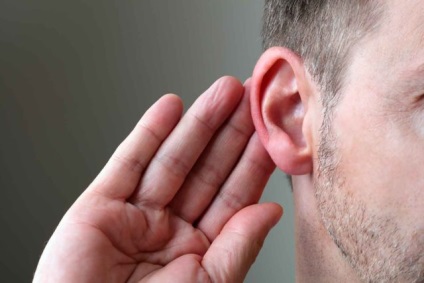 Cum să clătiți urechea de la un dop de acasă
