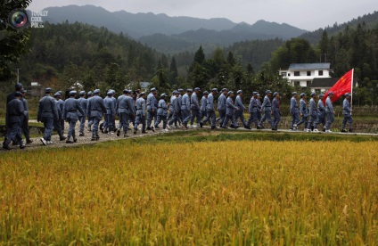 Cum să devii un bun comunist în China, știri în fotografie