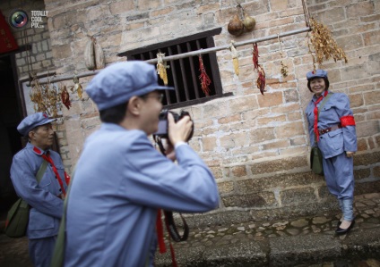 Cum să devii un bun comunist în China, știri în fotografie