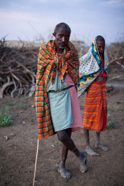 Cum trăiește Maasai, mai proaspăt - cel mai bun din Runet pentru o zi!