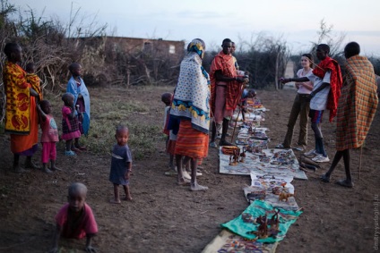 Cum trăiește Maasai, mai proaspăt - cel mai bun din Runet pentru o zi!