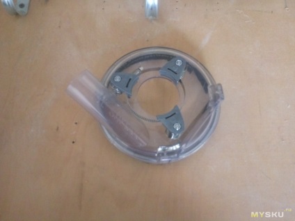 Burkolat a daráló (csiszoló) A burkolat a daráló