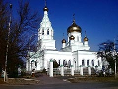 Descrierea și fotografia Kumzhenskaya Grove