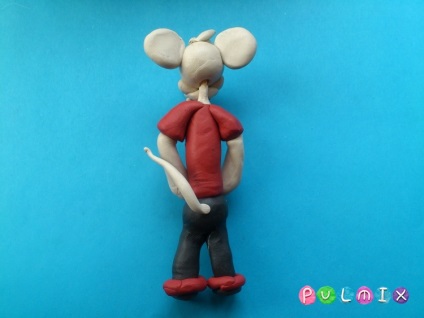 Sculptim din mouse-ul plastilin alb de la cartoon-ma cat leopold