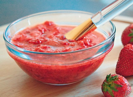 Mască din căpșuni pentru față - îngrijire naturală a pielii în casă