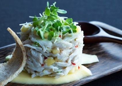 Rețetele mele salată de crab cu rețete de ananas și brânză cu straturi de fotografie