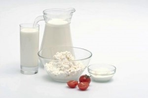 Fie că este posibil să beți la o kefir de băutură de miresă și că există produse lactate